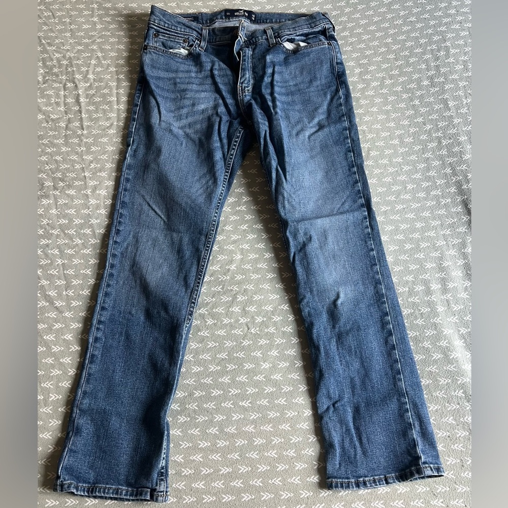 Hollister Men’s Slim Straight Jeans